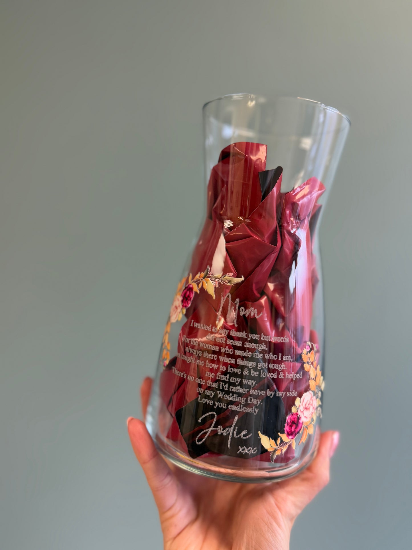Personalised engraved vase -m