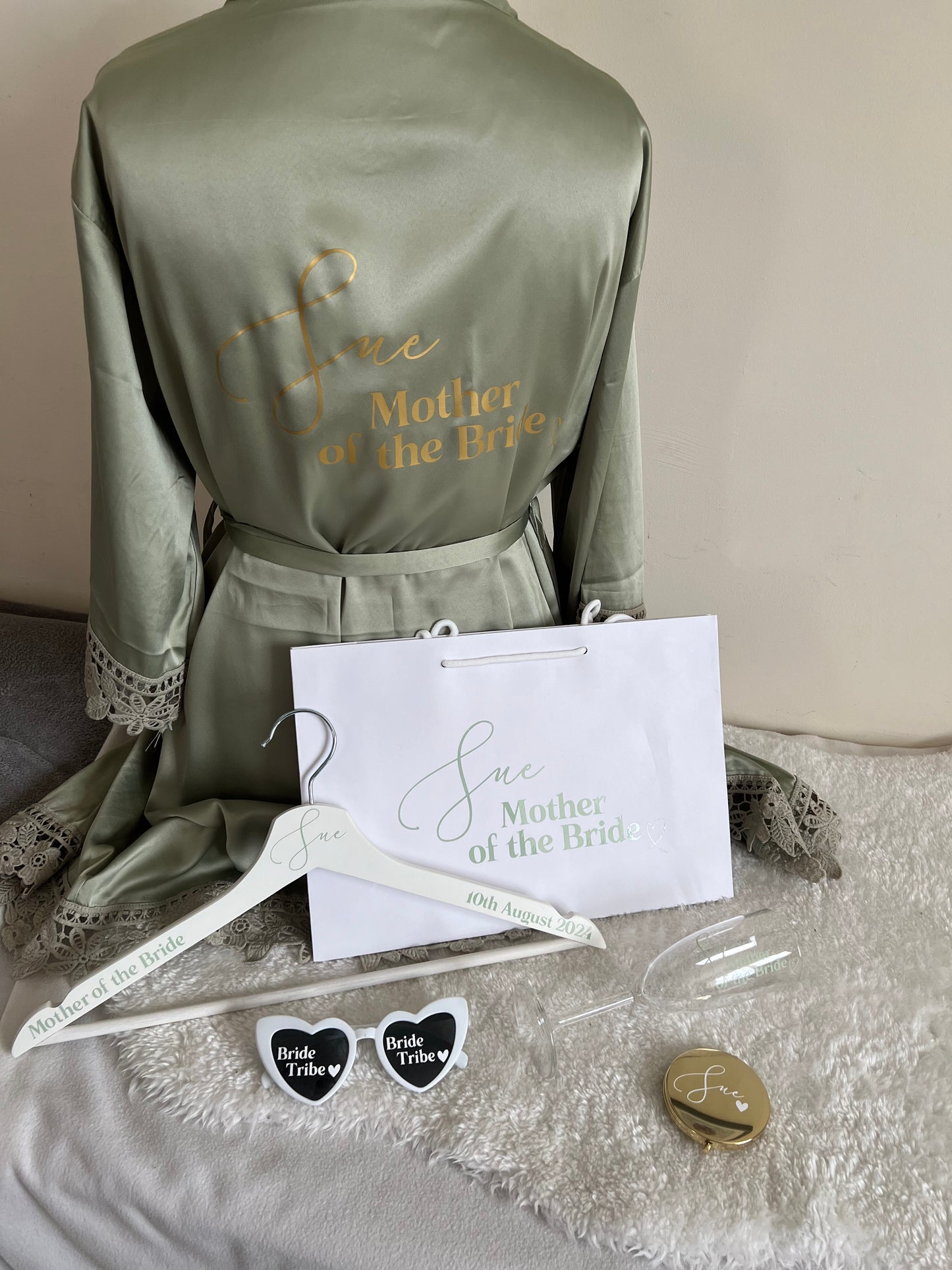 Regular Gift Bags - White or Black