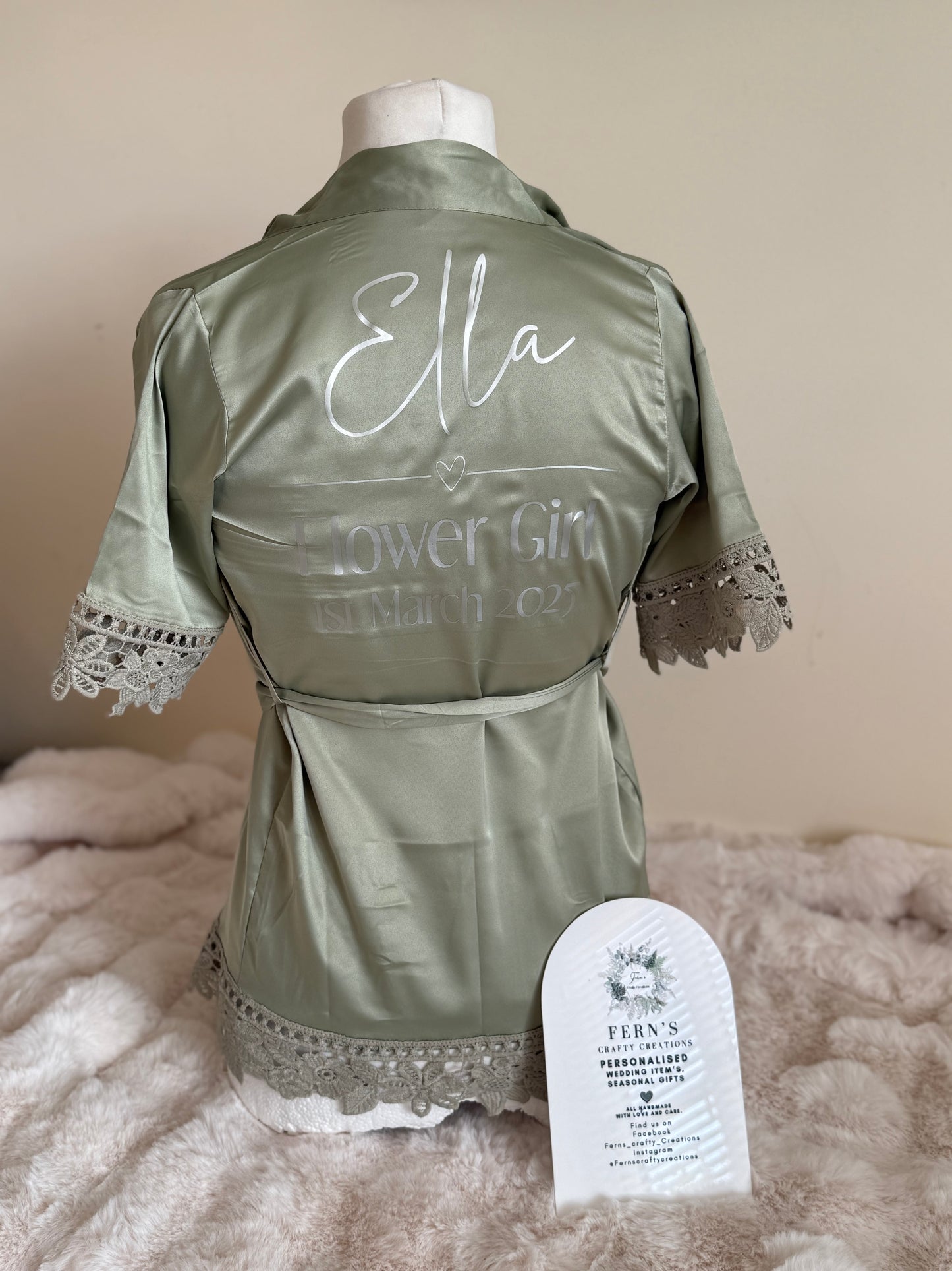 Lace Sleeve Child Robe