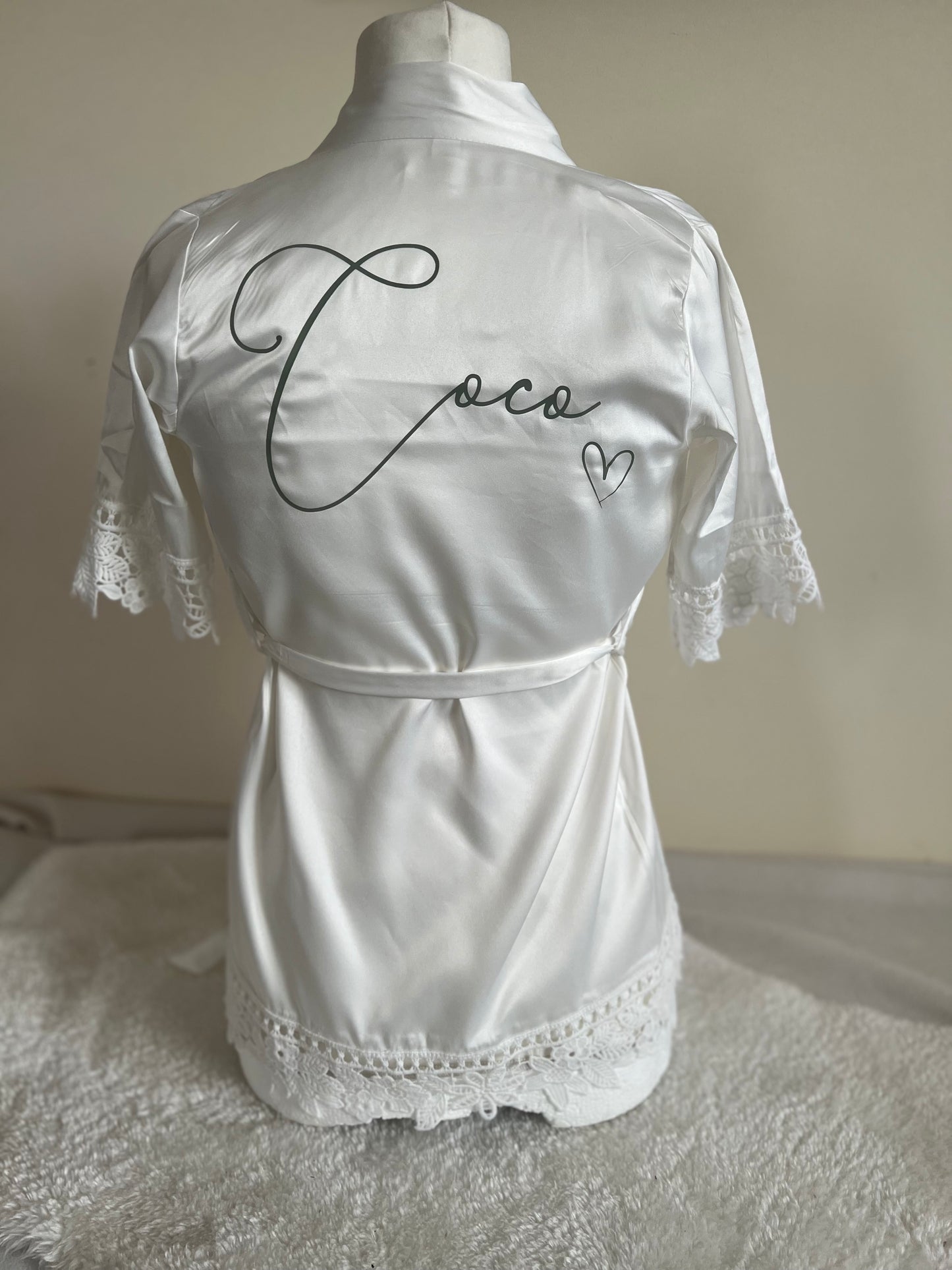 Lace Sleeve Child Robe