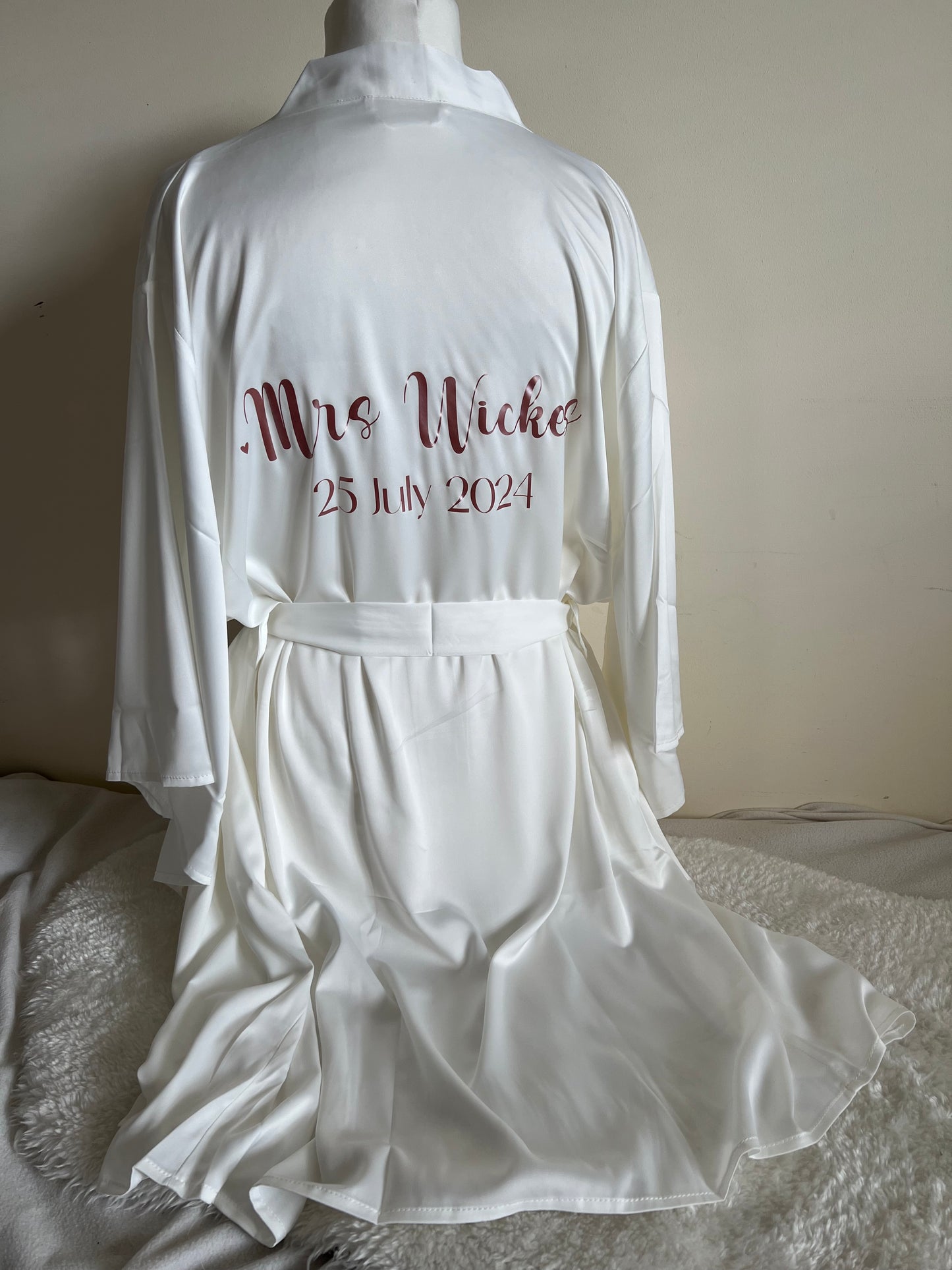 Straight Adult Floaty Sleeve Robe