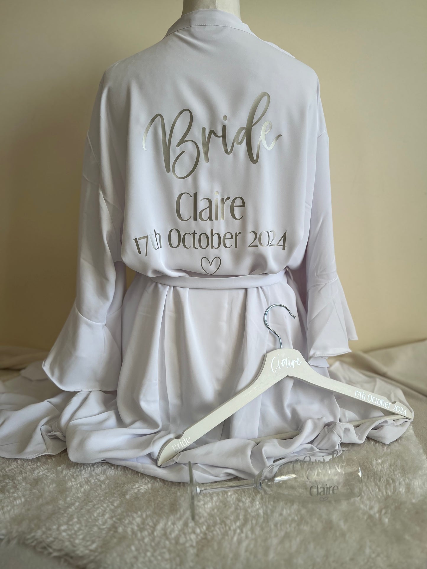 Frill Child Sleeve Robe